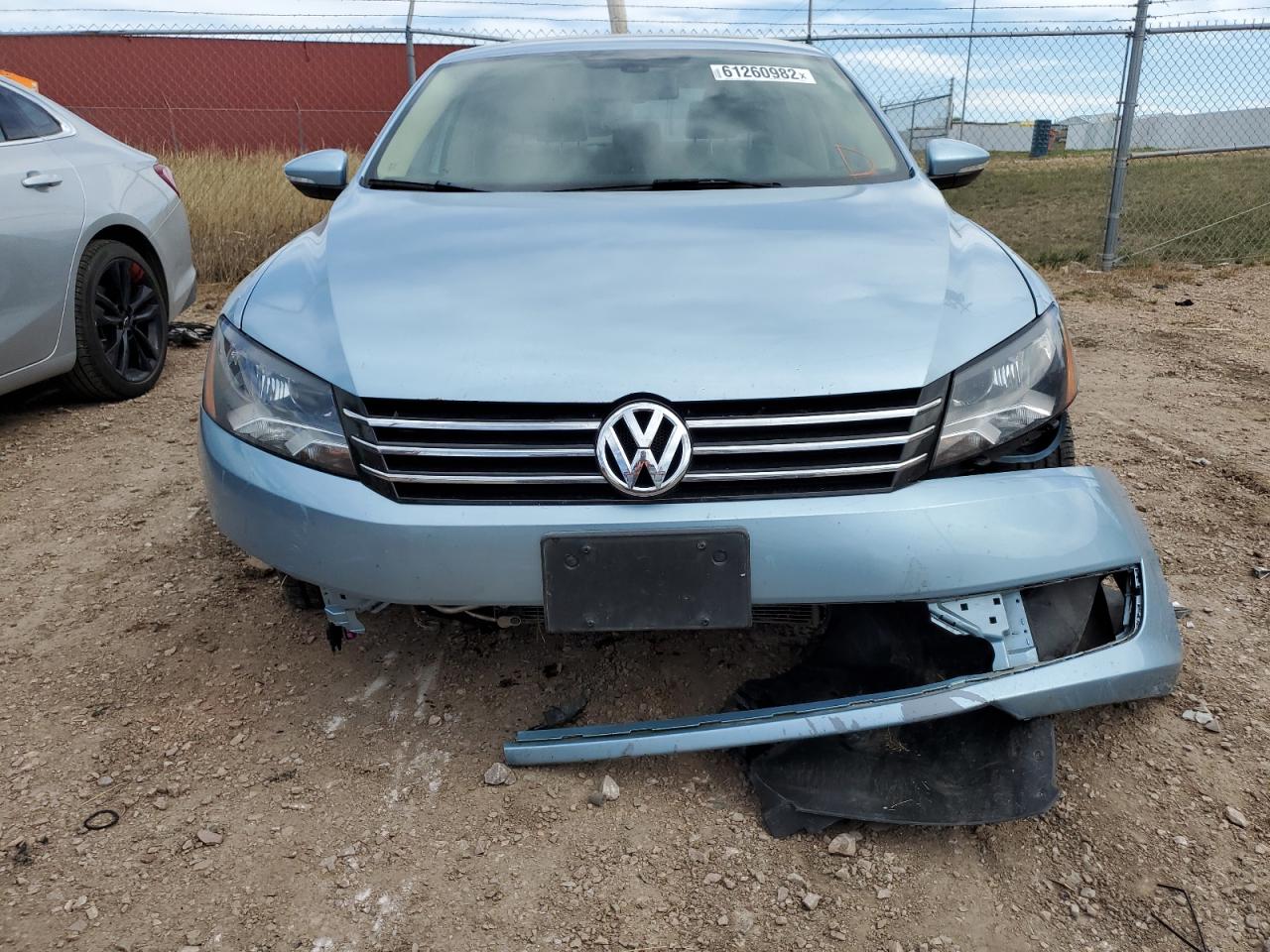 Photo 8 VIN: 1VWBH7A37CC057623 - VOLKSWAGEN PASSAT 