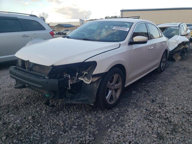 Photo 1 VIN: 1VWBH7A37CC075121 - VOLKSWAGEN PASSAT 