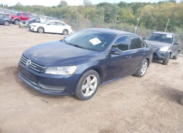 Photo 1 VIN: 1VWBH7A37CC093425 - VOLKSWAGEN PASSAT 