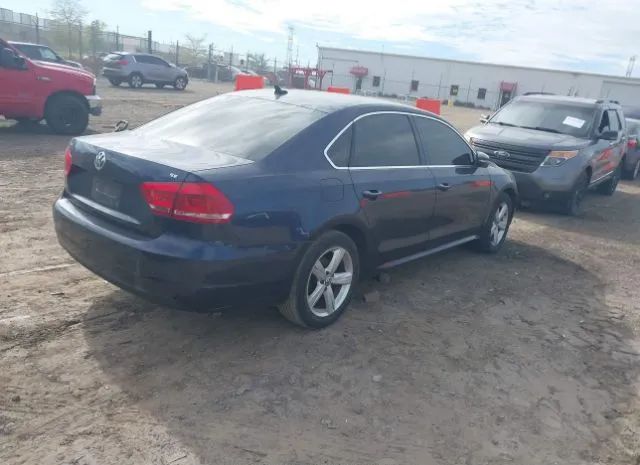 Photo 3 VIN: 1VWBH7A37CC093425 - VOLKSWAGEN PASSAT 