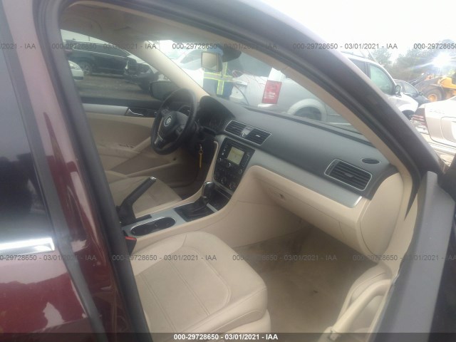 Photo 4 VIN: 1VWBH7A37DC010156 - VOLKSWAGEN PASSAT 