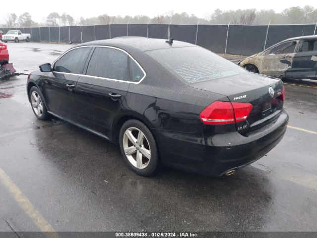 Photo 2 VIN: 1VWBH7A37DC022162 - VOLKSWAGEN PASSAT 