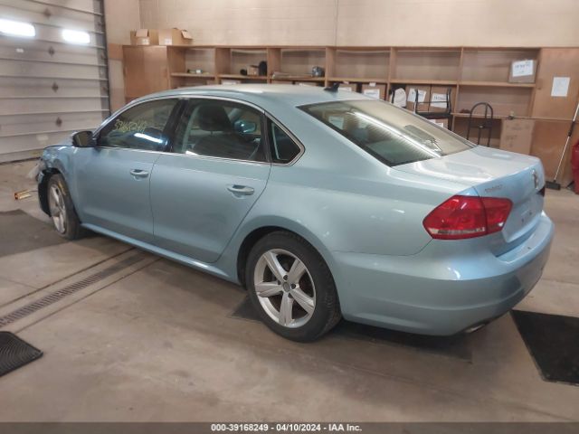 Photo 2 VIN: 1VWBH7A38DC000140 - VOLKSWAGEN PASSAT 