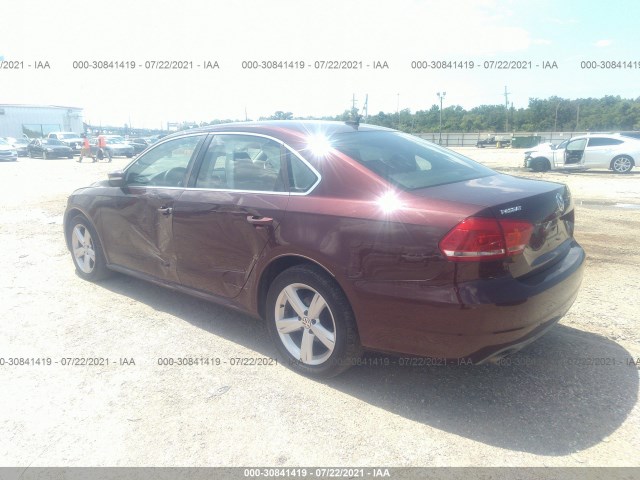 Photo 2 VIN: 1VWBH7A38DC004317 - VOLKSWAGEN PASSAT 