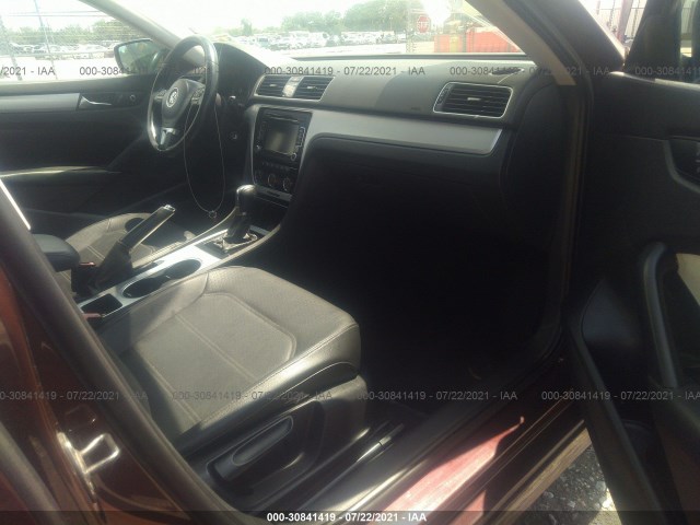 Photo 4 VIN: 1VWBH7A38DC004317 - VOLKSWAGEN PASSAT 