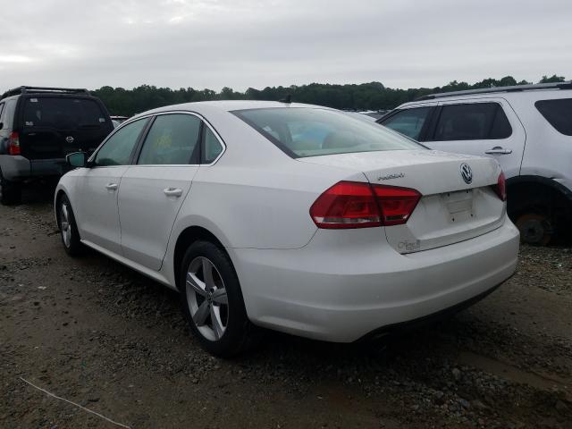 Photo 2 VIN: 1VWBH7A38DC054005 - VOLKSWAGEN PASSAT 