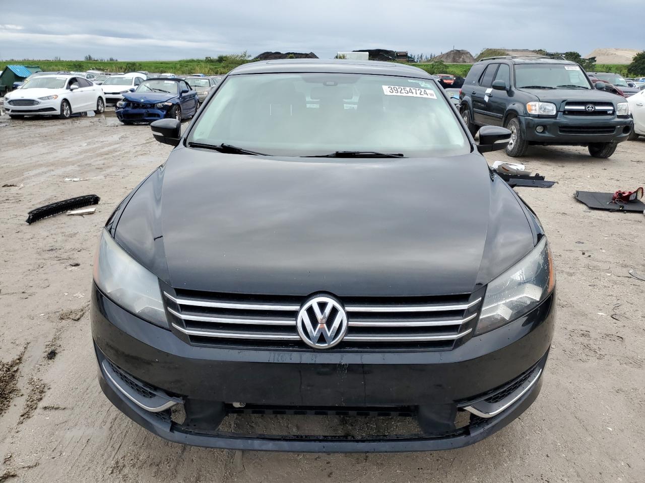 Photo 4 VIN: 1VWBH7A38DC064677 - VOLKSWAGEN PASSAT 