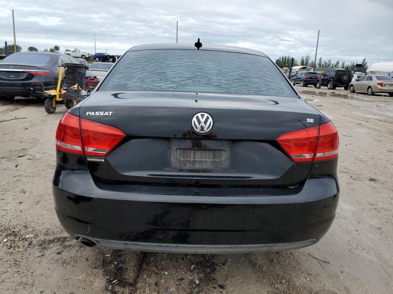 Photo 5 VIN: 1VWBH7A38DC064677 - VOLKSWAGEN PASSAT 