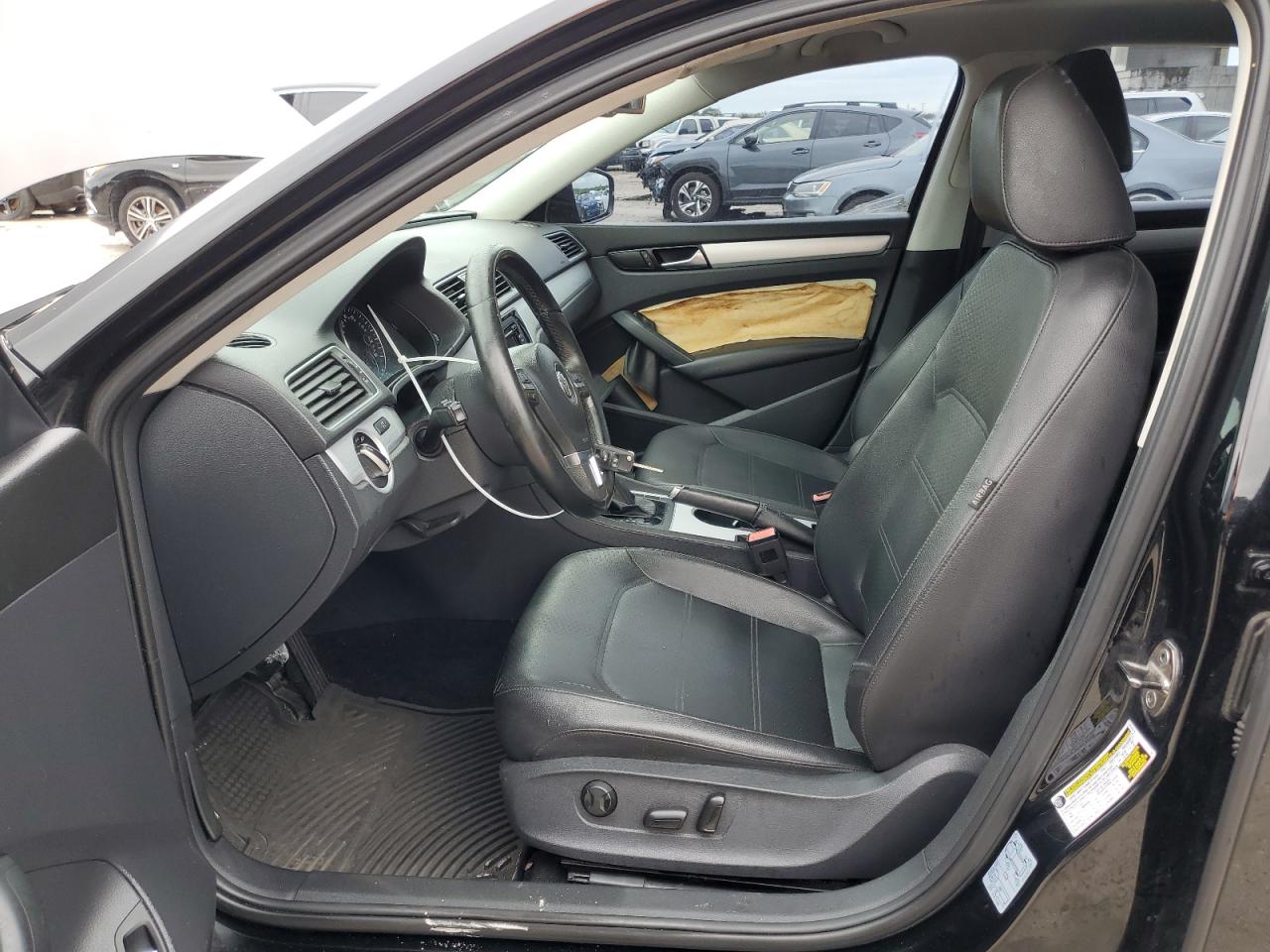 Photo 6 VIN: 1VWBH7A38DC064677 - VOLKSWAGEN PASSAT 