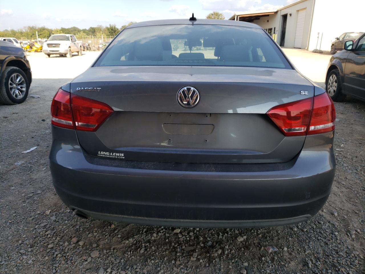 Photo 5 VIN: 1VWBH7A38DC104577 - VOLKSWAGEN PASSAT 