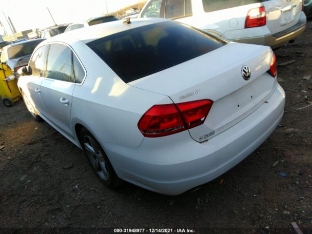 Photo 2 VIN: 1VWBH7A39CC023442 - VOLKSWAGEN PASSAT 