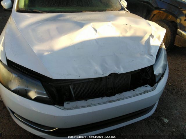 Photo 5 VIN: 1VWBH7A39CC023442 - VOLKSWAGEN PASSAT 