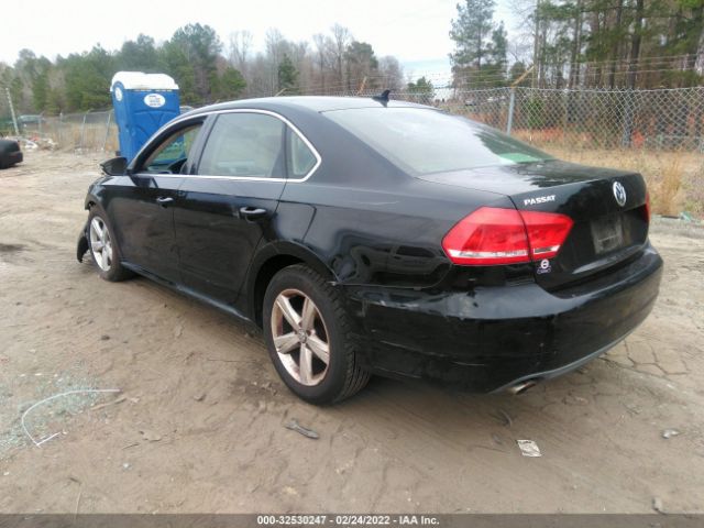 Photo 2 VIN: 1VWBH7A39CC049121 - VOLKSWAGEN PASSAT 