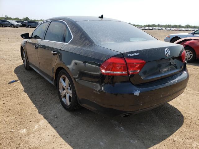 Photo 2 VIN: 1VWBH7A39CC050138 - VOLKSWAGEN PASSAT 