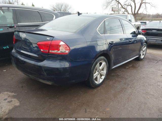 Photo 3 VIN: 1VWBH7A39CC067750 - VOLKSWAGEN PASSAT 