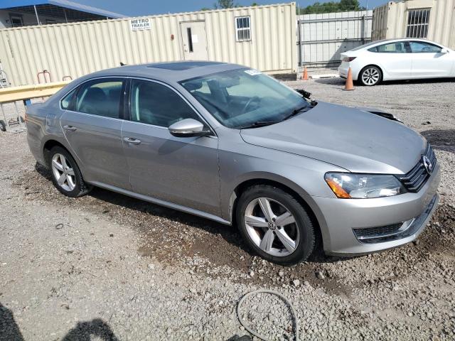 Photo 3 VIN: 1VWBH7A39CC096388 - VOLKSWAGEN PASSAT 