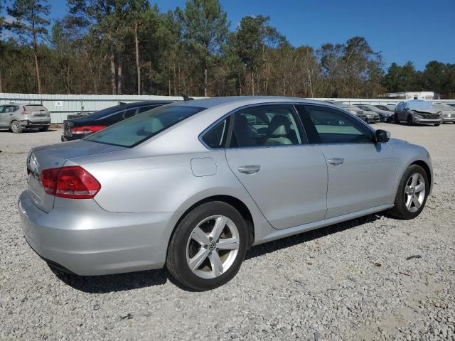 Photo 2 VIN: 1VWBH7A39DC024267 - VOLKSWAGEN PASSAT SE 