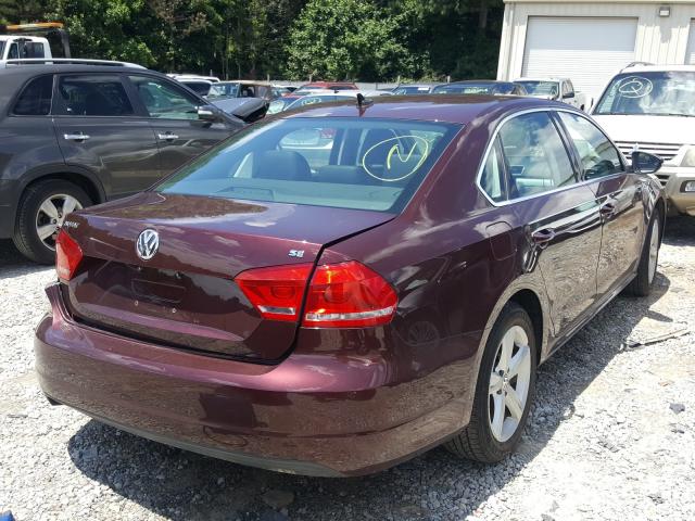 Photo 3 VIN: 1VWBH7A3XCC012904 - VOLKSWAGEN PASSAT 