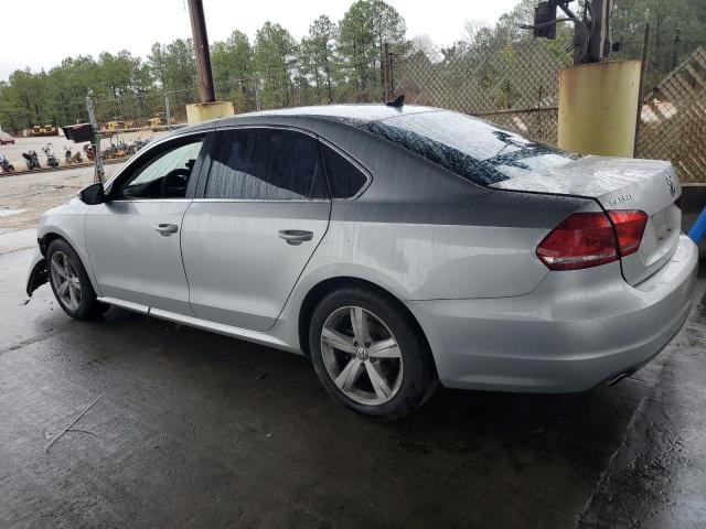 Photo 1 VIN: 1VWBH7A3XCC024261 - VOLKSWAGEN PASSAT 