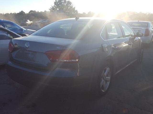 Photo 3 VIN: 1VWBH7A3XCC046454 - VOLKSWAGEN PASSAT 