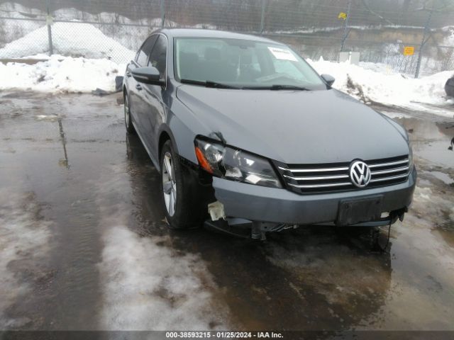 Photo 5 VIN: 1VWBH7A3XCC046485 - VOLKSWAGEN PASSAT 