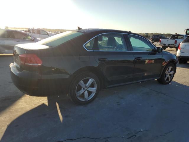 Photo 2 VIN: 1VWBH7A3XCC090812 - VOLKSWAGEN PASSAT 