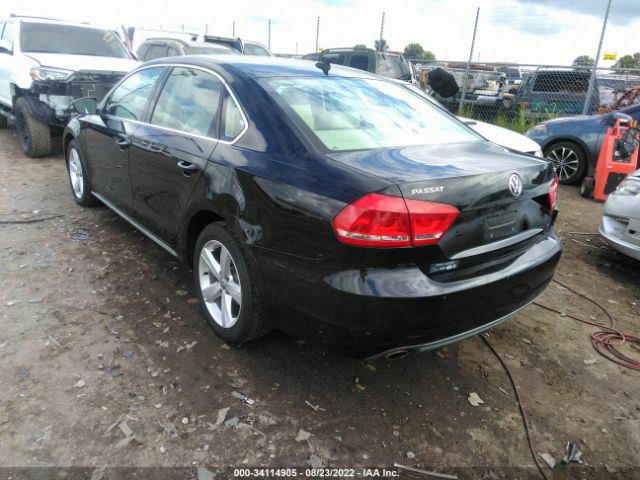 Photo 2 VIN: 1VWBH7A3XCC096187 - VOLKSWAGEN PASSAT 