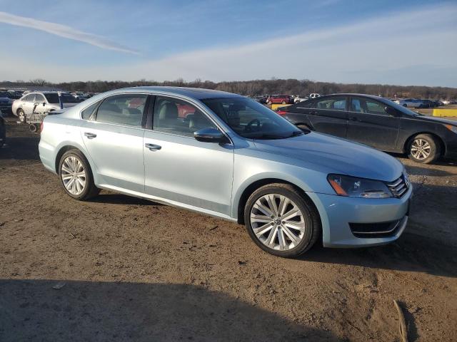 Photo 3 VIN: 1VWBH7A3XCC103560 - VOLKSWAGEN PASSAT 