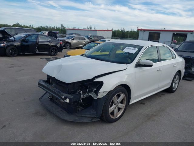 Photo 1 VIN: 1VWBH7A3XDC034709 - VOLKSWAGEN PASSAT 