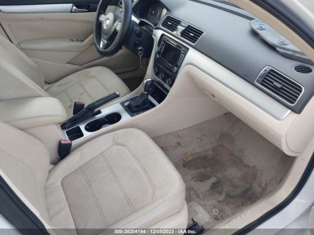 Photo 4 VIN: 1VWBH7A3XDC034709 - VOLKSWAGEN PASSAT 