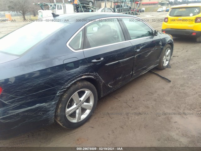 Photo 5 VIN: 1VWBH7A3XDC072988 - VOLKSWAGEN PASSAT 