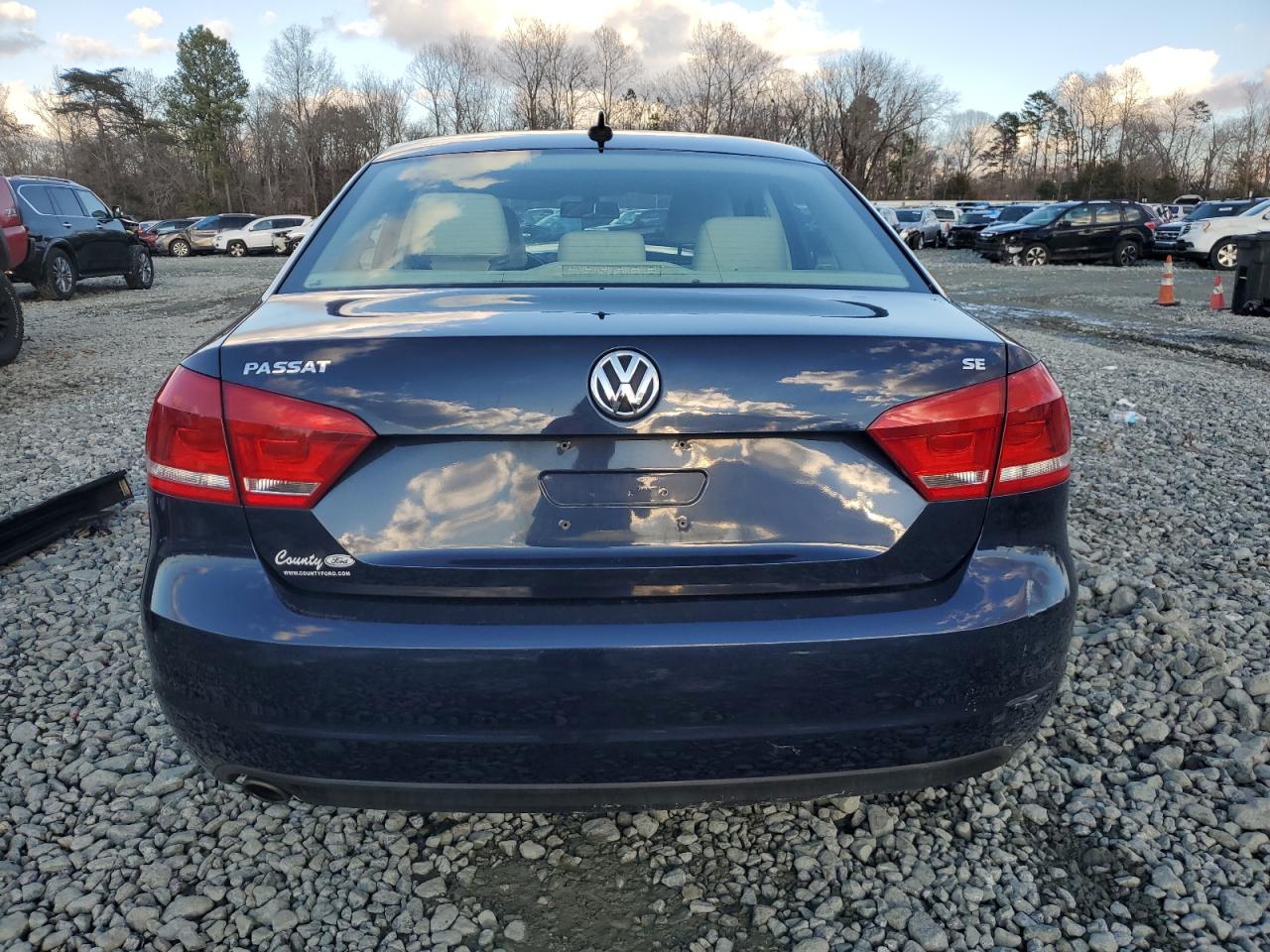 Photo 5 VIN: 1VWBH7A3XDC079696 - VOLKSWAGEN PASSAT 