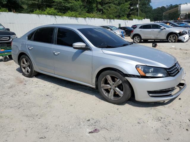 Photo 3 VIN: 1VWBH7A3XDC106749 - VOLKSWAGEN PASSAT 