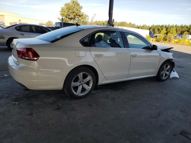 Photo 2 VIN: 1VWBH7A3XDC126791 - VOLKSWAGEN PASSAT SE 