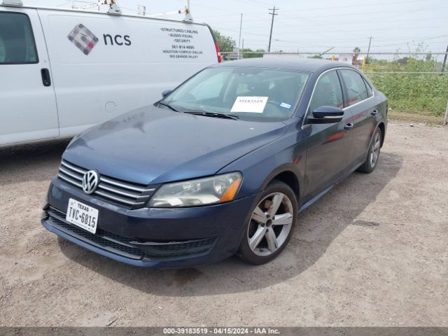 Photo 1 VIN: 1VWBH7A3XDC142103 - VOLKSWAGEN PASSAT 