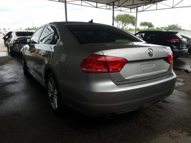 Photo 2 VIN: 1VWBM7A30CC001549 - VOLKSWAGEN PASSAT 