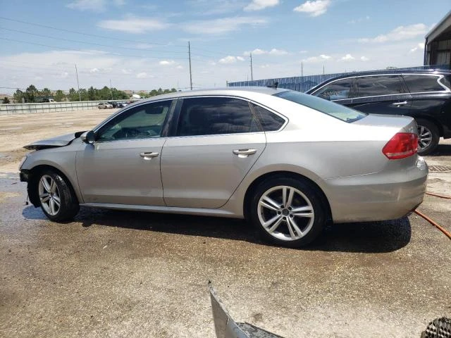 Photo 1 VIN: 1VWBM7A30CC001549 - VOLKSWAGEN PASSAT 