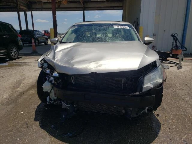 Photo 4 VIN: 1VWBM7A30CC001549 - VOLKSWAGEN PASSAT 