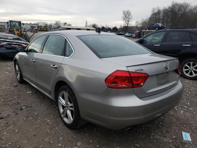 Photo 2 VIN: 1VWBM7A30DC037808 - VOLKSWAGEN PASSAT 