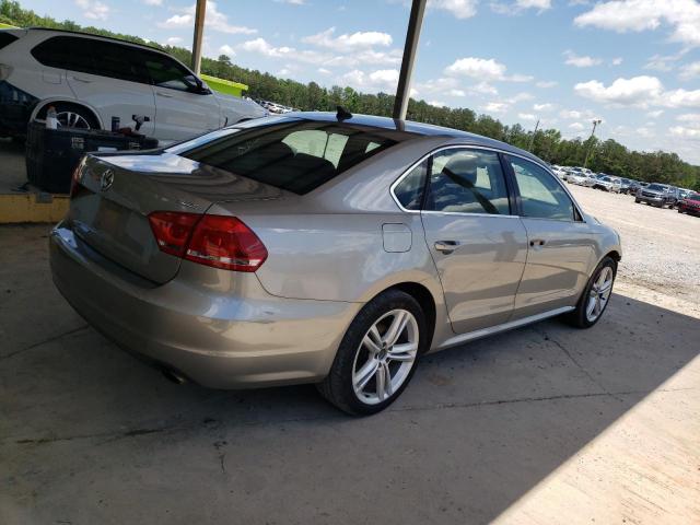 Photo 2 VIN: 1VWBM7A31DC027658 - VOLKSWAGEN PASSAT 