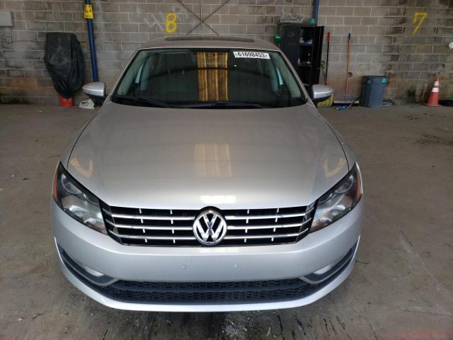 Photo 4 VIN: 1VWBM7A32CC043494 - VOLKSWAGEN PASSAT SE 