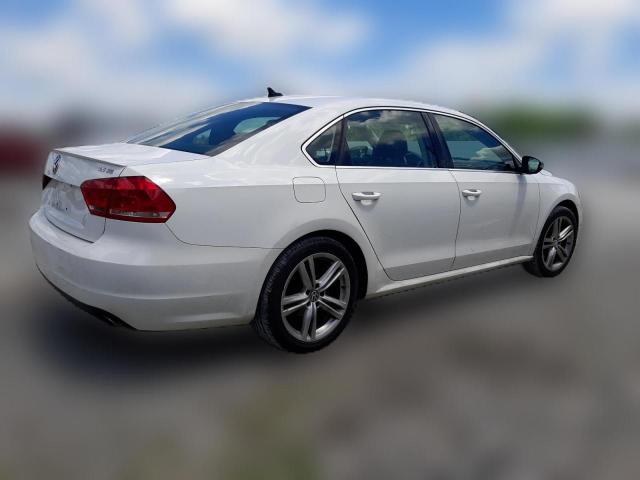 Photo 2 VIN: 1VWBM7A32CC096180 - VOLKSWAGEN PASSAT 