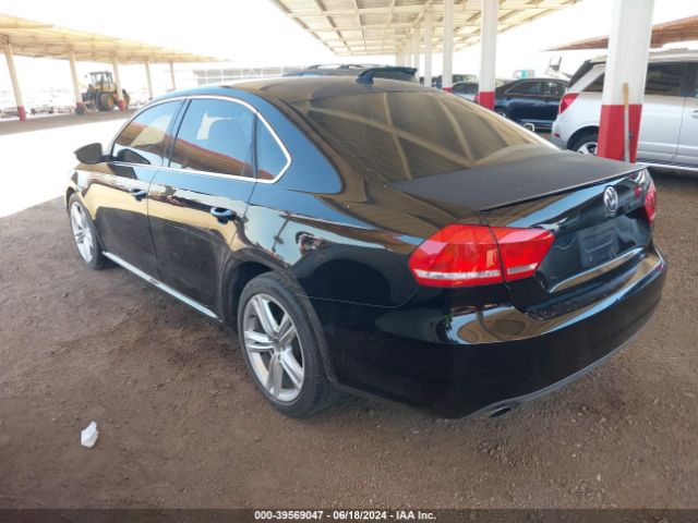 Photo 2 VIN: 1VWBM7A34CC029483 - VOLKSWAGEN PASSAT 