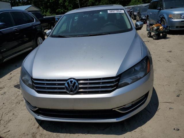 Photo 4 VIN: 1VWBM7A35CC062573 - VOLKSWAGEN PASSAT 