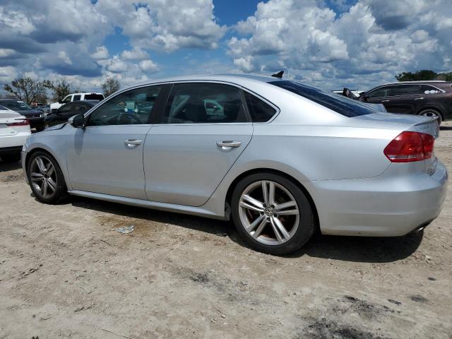 Photo 1 VIN: 1VWBM7A37CC099415 - VOLKSWAGEN PASSAT 