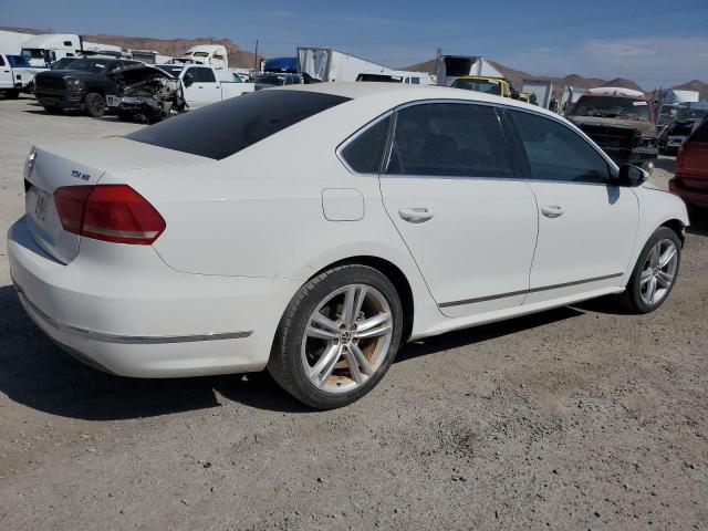 Photo 2 VIN: 1VWBN7A30CC100742 - VOLKSWAGEN PASSAT 