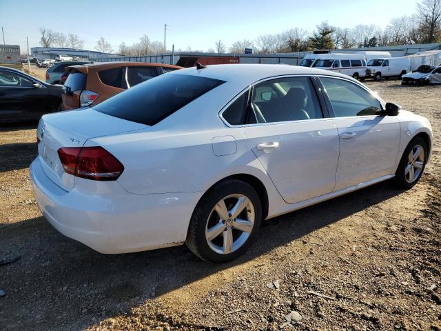 Photo 2 VIN: 1VWBN7A30DC102363 - VOLKSWAGEN PASSAT 