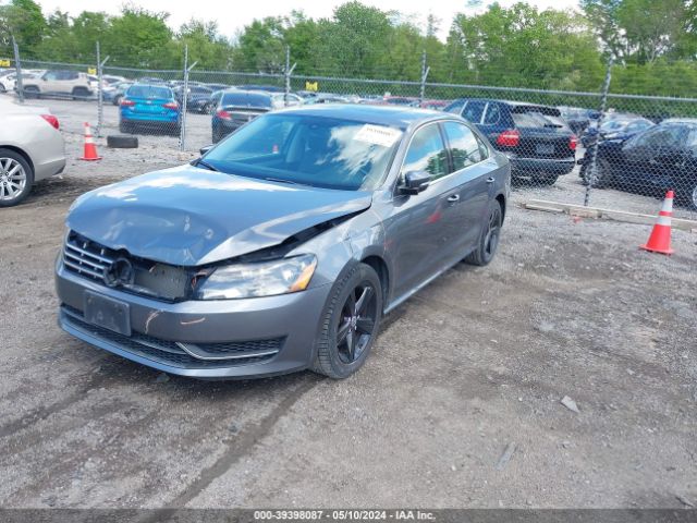 Photo 1 VIN: 1VWBN7A30DC144063 - VOLKSWAGEN PASSAT 