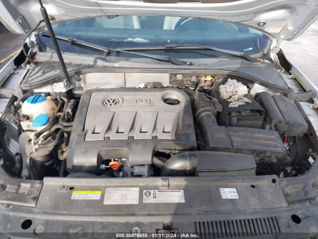 Photo 9 VIN: 1VWBN7A30DC150669 - VOLKSWAGEN PASSAT 