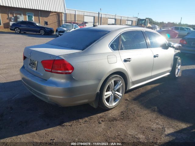 Photo 3 VIN: 1VWBN7A30EC042960 - VOLKSWAGEN PASSAT 